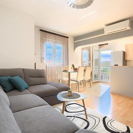 Apartman Andi Lejlighed Pula Eksteriør billede